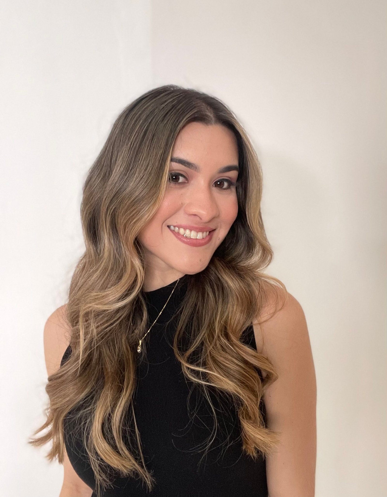 Laura Izabelle
